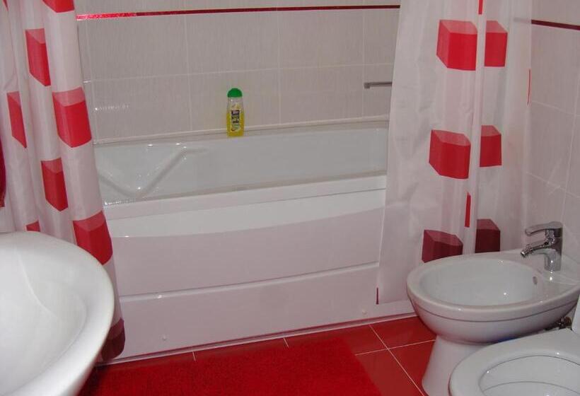 Fotos del hotel Lidia:  3