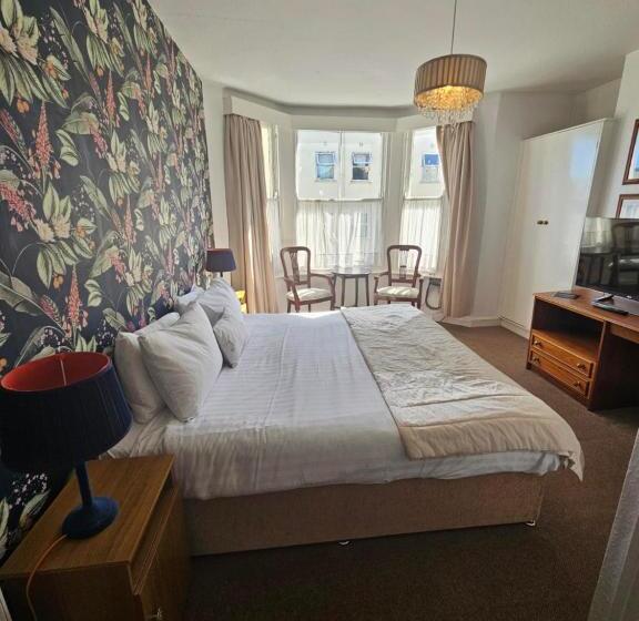 Fotos del hotel Rivelyn:  16