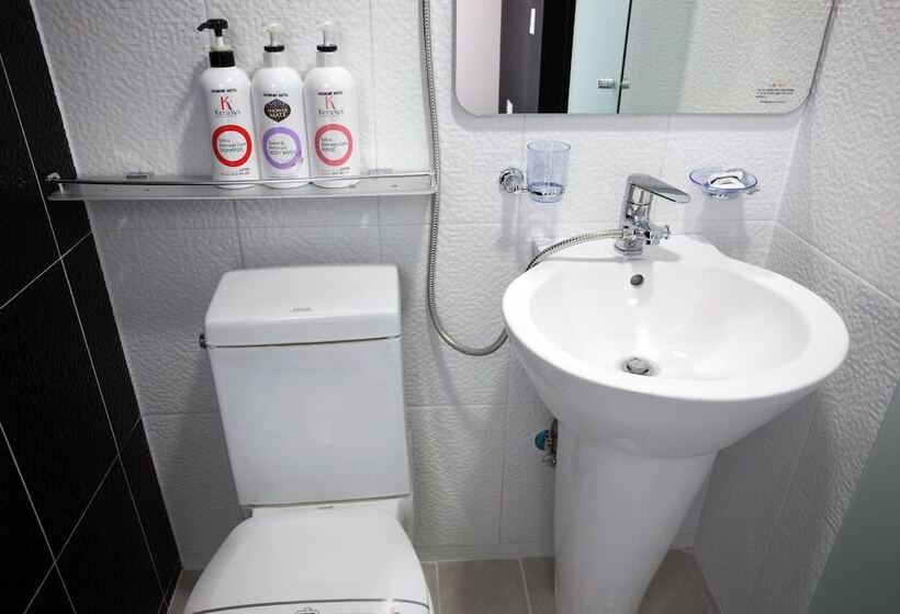 Fotos del hotel Ekonomy  Myeongdong Premier:  14