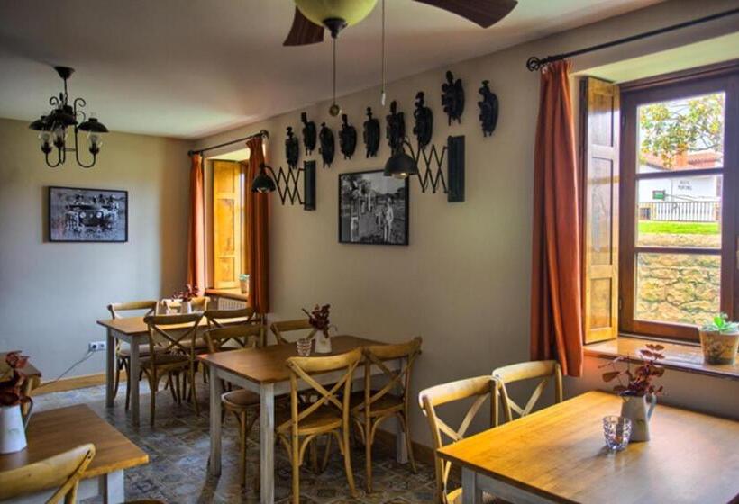 Colonial de Santillana