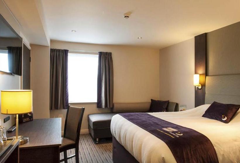 Fotos del hotel Premier Inn London Wandsworth:  7