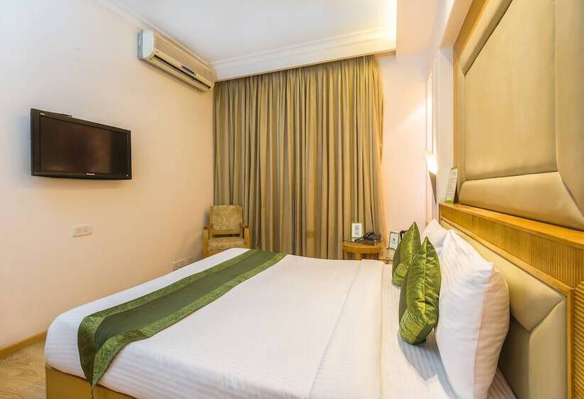 Fotos del hotel Treebo Aambson View:  23