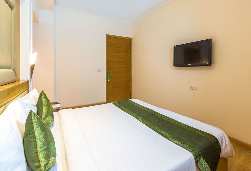 Fotos del hotel Treebo Aambson View:  25