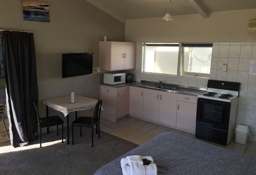 Fotos del hotel Jack & Di S Lakefront Motel:  19