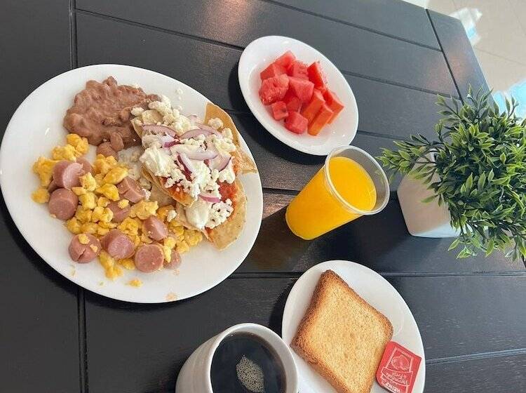 Fotos del hotel Bosque De Liz:  8