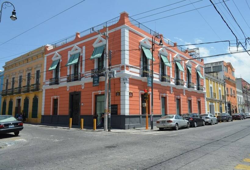 Del Capitán De Puebla