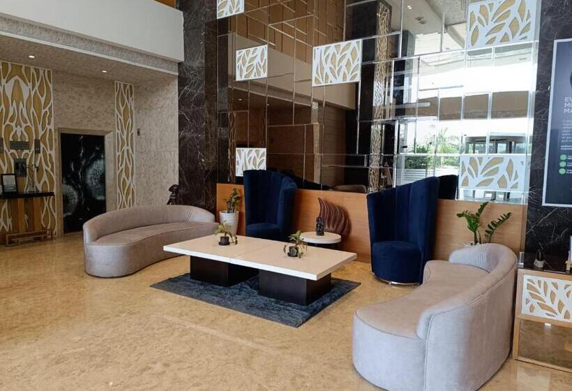 Fotos del hotel Radisson Udaipur:  3