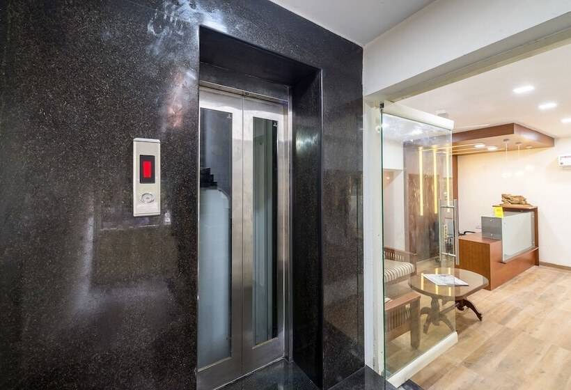 Fotos del hotel Treebo Trend Adin Residence:  21