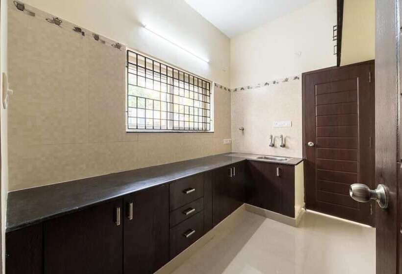 Fotos del hotel Treebo Trend Adin Residence:  5