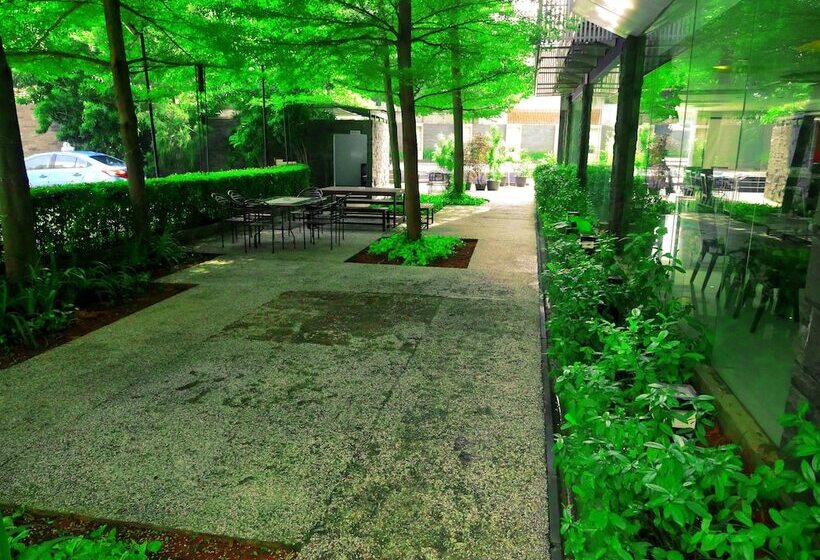 Fotos del hotel Yasmin Karawaci:  2