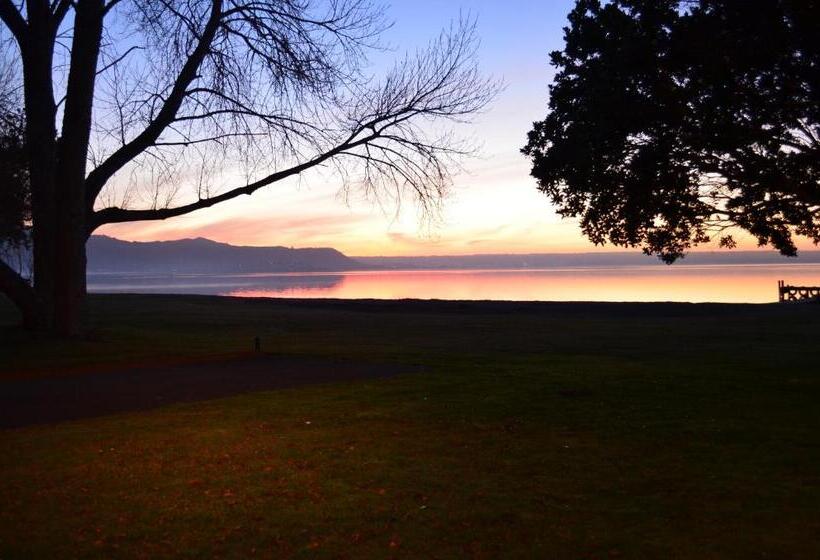 Fotos del hotel Cedarwood Lakeside:  13