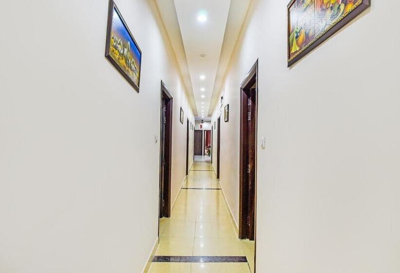 Fotos del hotel Fab Js Regency:  2