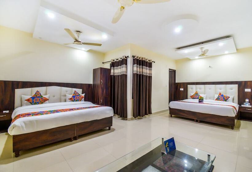 Fotos del hotel Fab Js Regency:  13