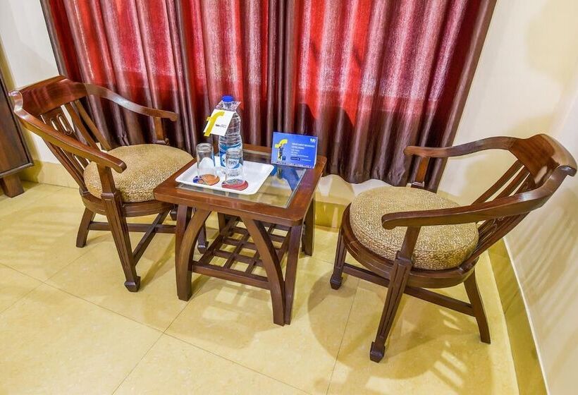 Fotos del hotel Fab Js Regency:  5