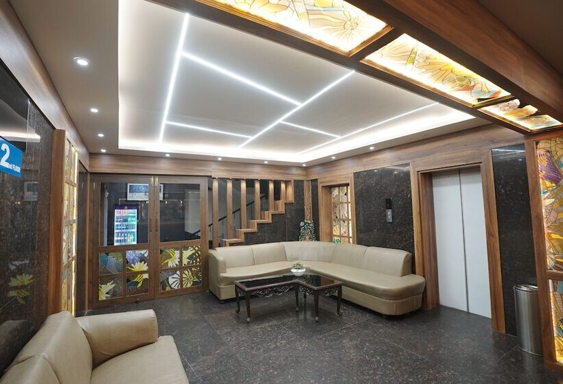 Fotos del hotel Luciya International:  2