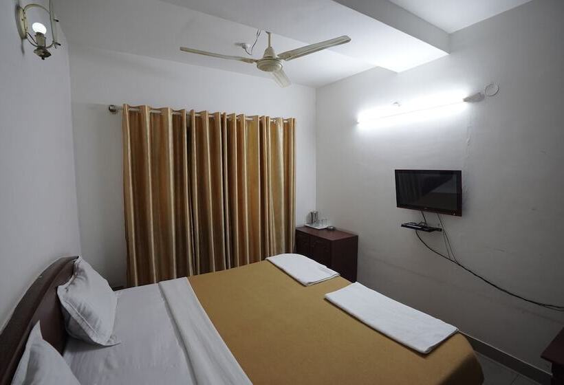 Fotos del hotel Luciya International:  20