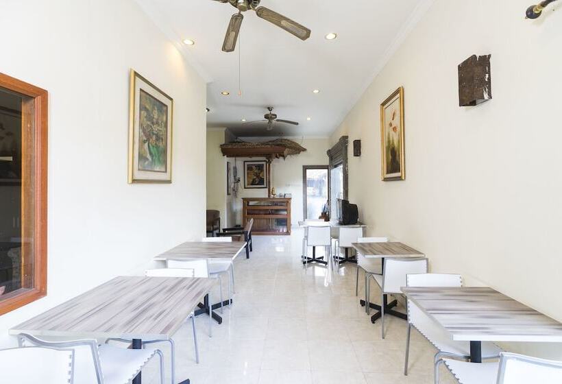 Fotos del hotel Reddoorz @ Denpasar Sanur:  4