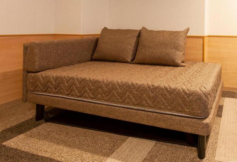 Fotos del hotel The Bridge  Shinsaibashi:  17