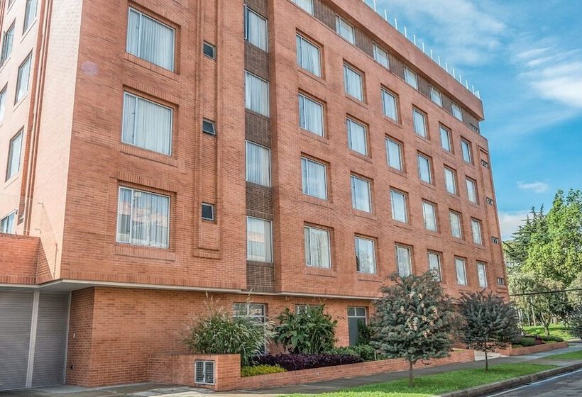 Fotos del hotel Apartamentos Plaza Suites:  12