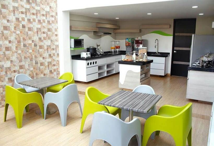 Fotos del hotel Genova Prado:  9