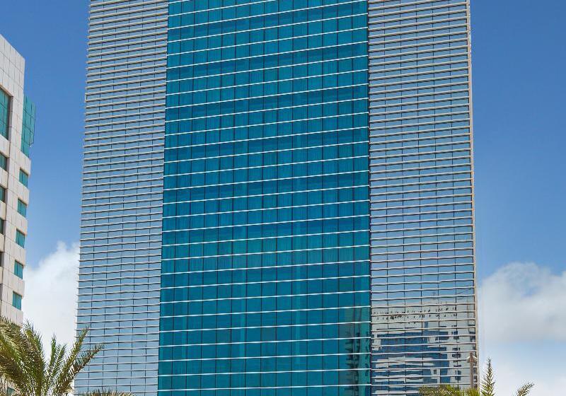 Capital O 325 Queen Palace