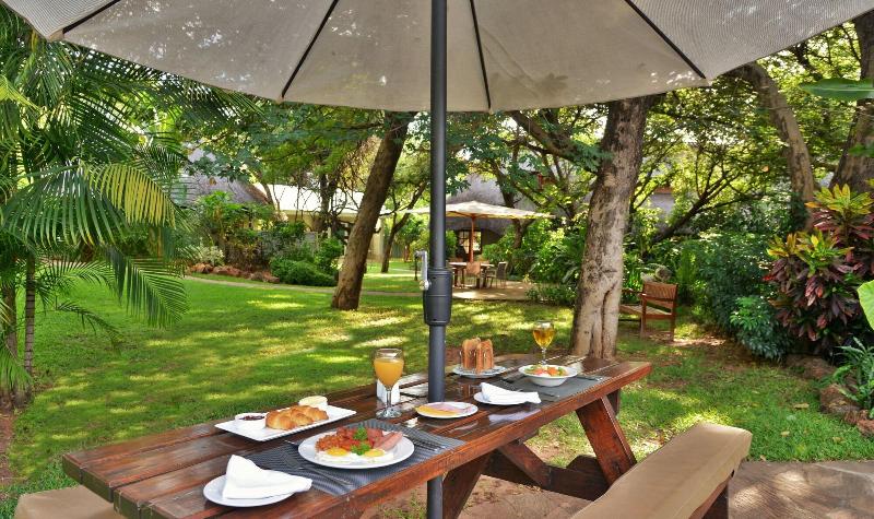 Fotos del hotel Bayete Guest Lodge:  21