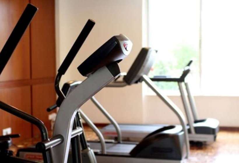 Fotos del hotel Yaya Hotel & Apartments:  2