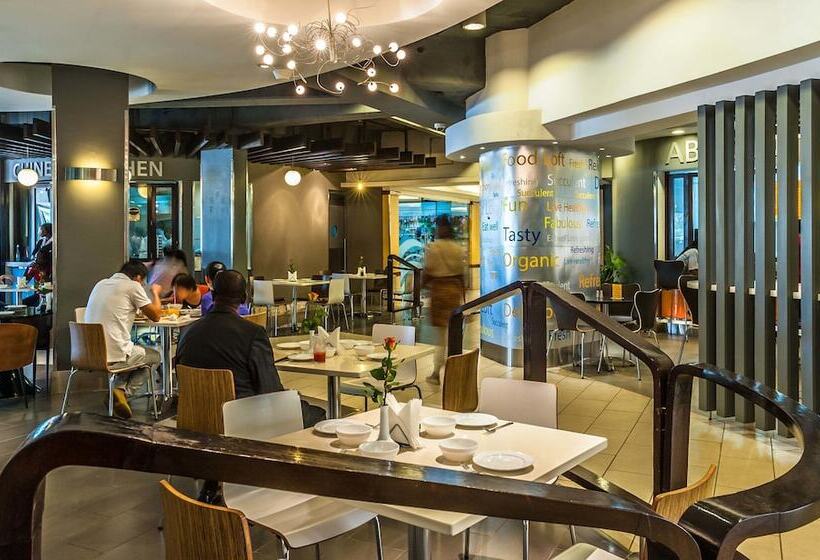 Fotos del hotel Yaya Hotel & Apartments:  3