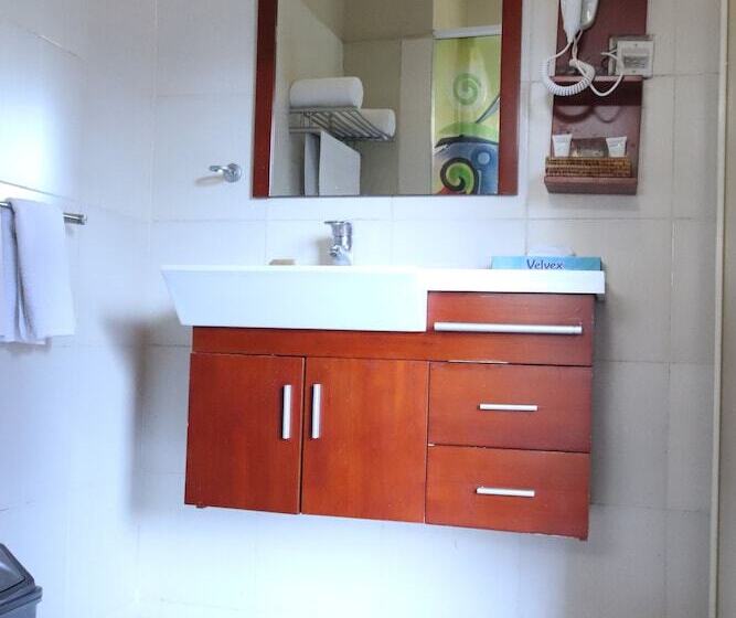 Fotos del hotel Metropole  Kampala:  16