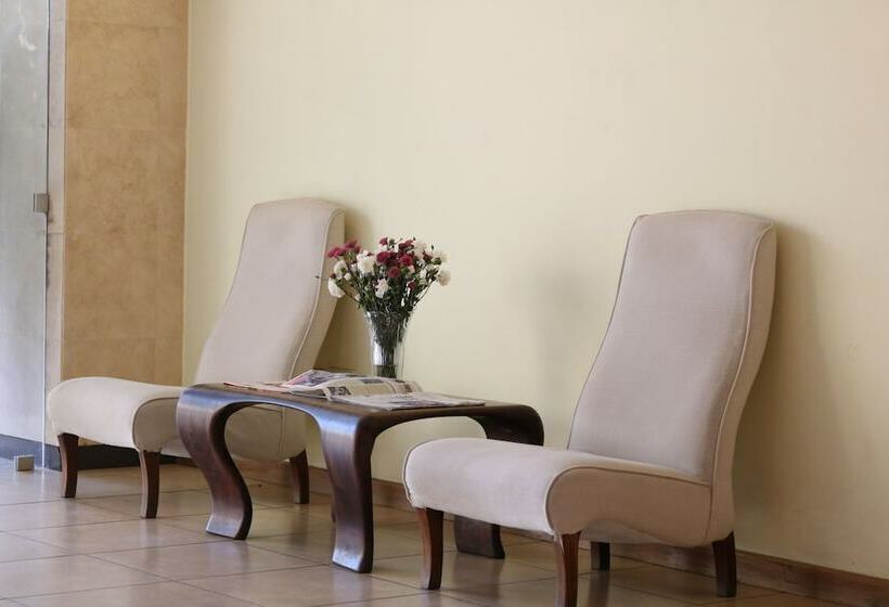 Fotos del hotel Yaya Hotel & Apartments:  25