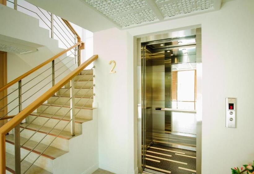 Fotos del hotel Moon Dragon:  4