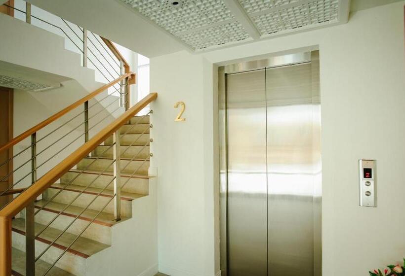 Fotos del hotel Moon Dragon:  12