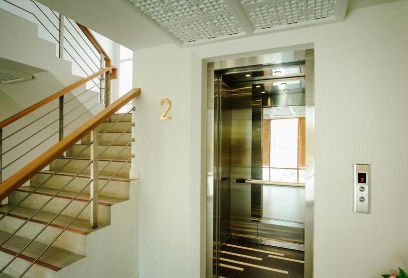 Fotos del hotel Moon Dragon:  14