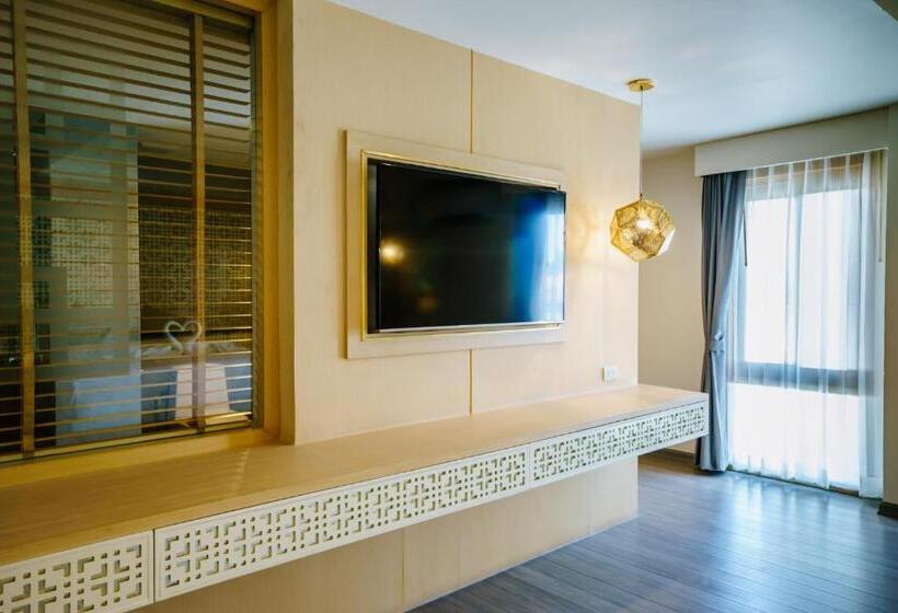 Fotos del hotel Moon Dragon:  25