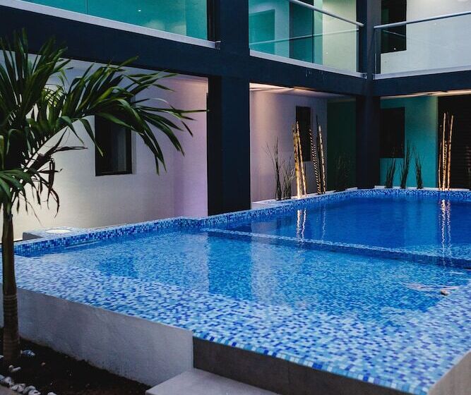 Fotos del hotel Flamingo Merida:  8