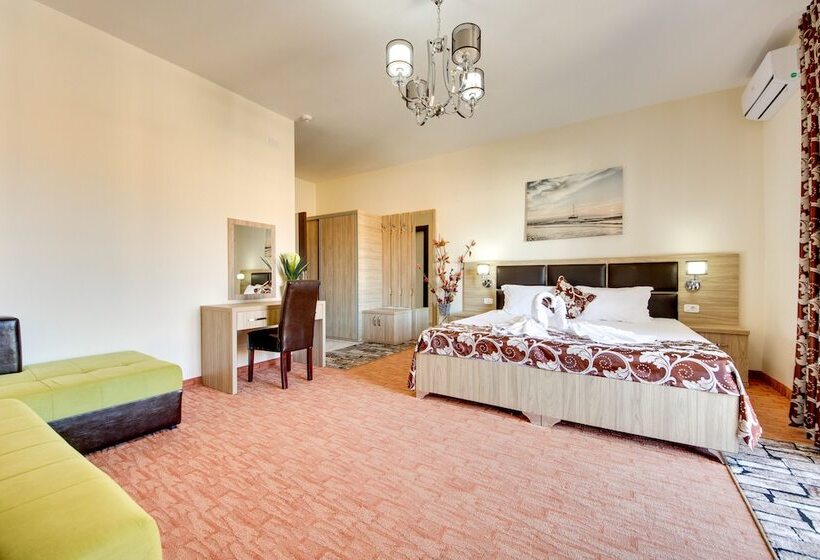 Fotos del hotel Spa Hotel Montefila:  2