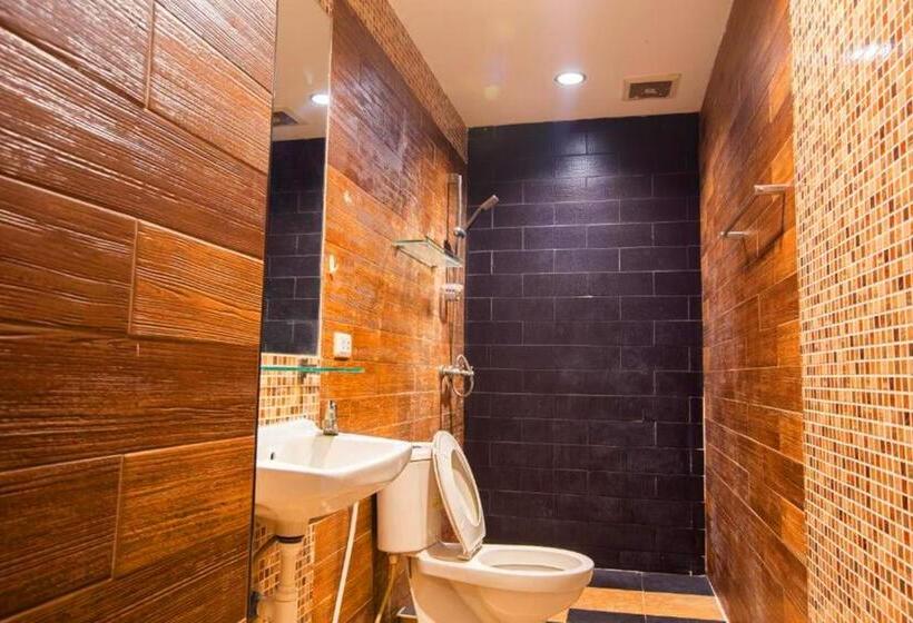 Fotos del hotel Royal Suites:  3