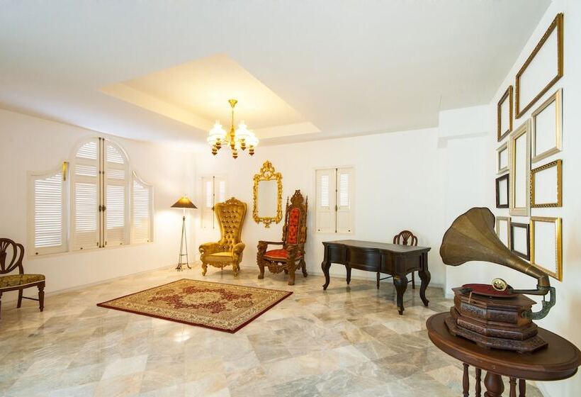 Fotos del hotel Dharasom Colonial House:  19