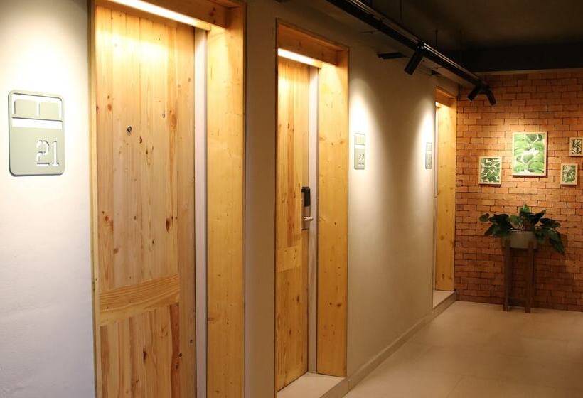 Fotos del hotel P24 At Kaset:  13