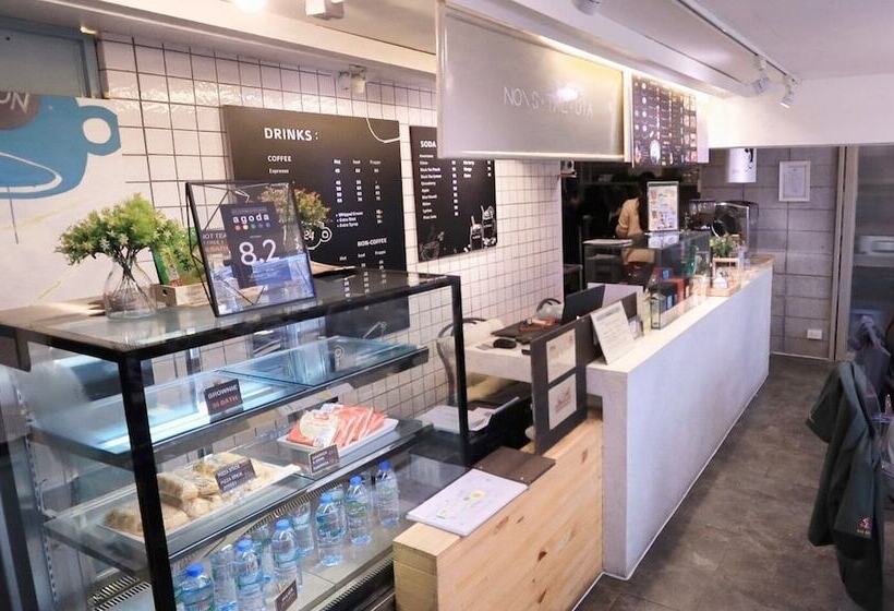 Fotos del hotel P24 At Kaset:  7