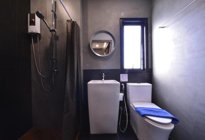 Fotos del hotel Sureena:  5