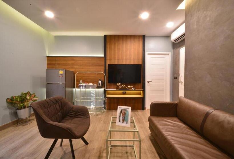 Fotos del hotel Sureena:  23