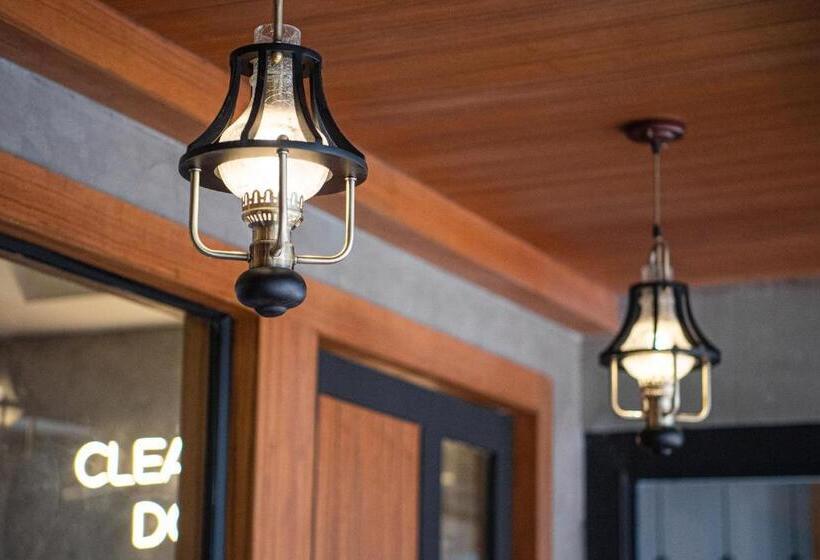 Fotos del hotel Sureena:  6