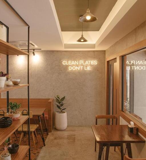 Fotos del hotel Sureena:  21