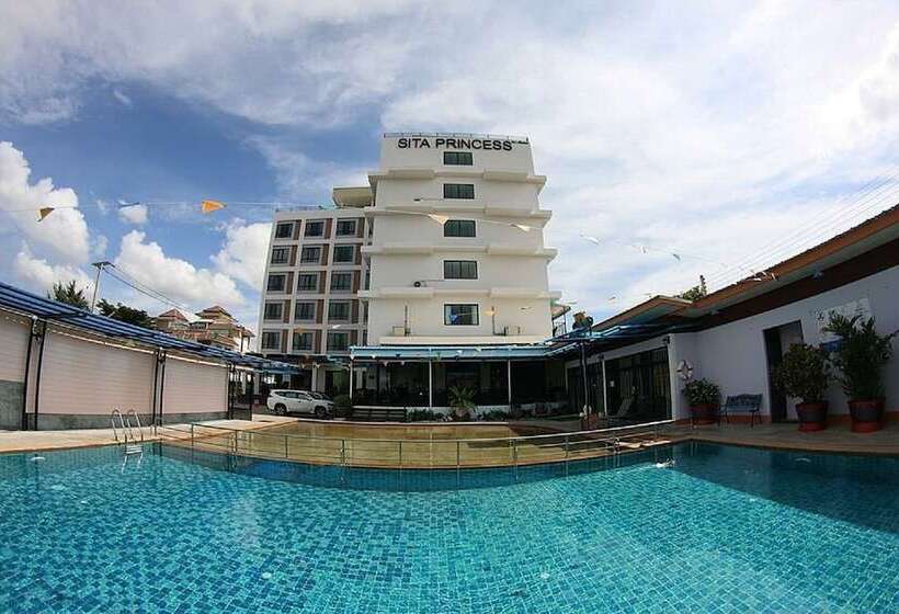 Fotos del hotel The Sita Princess:  11