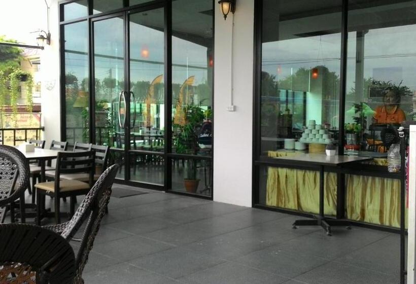 Fotos del hotel The Sita Princess:  6