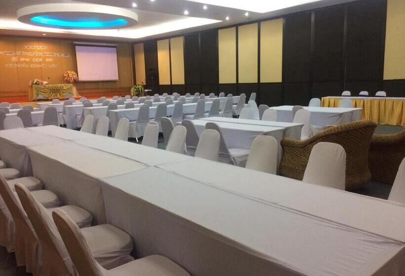 Fotos del hotel The Sita Princess:  5