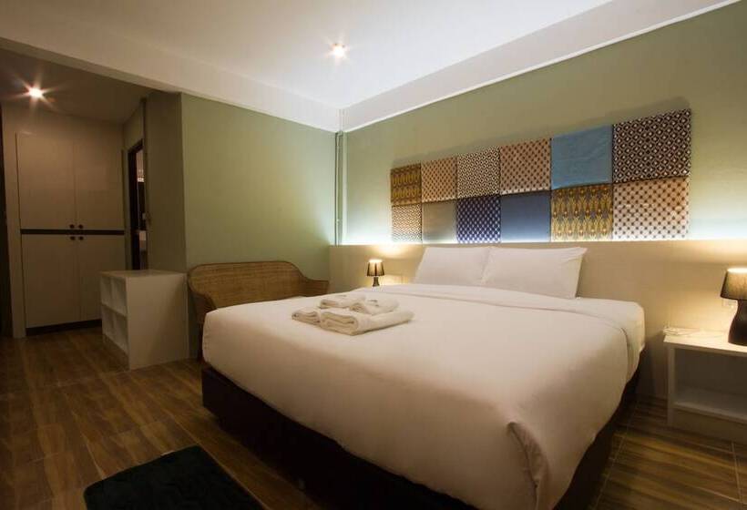 Fotos del hotel At Ease Bijou:  8