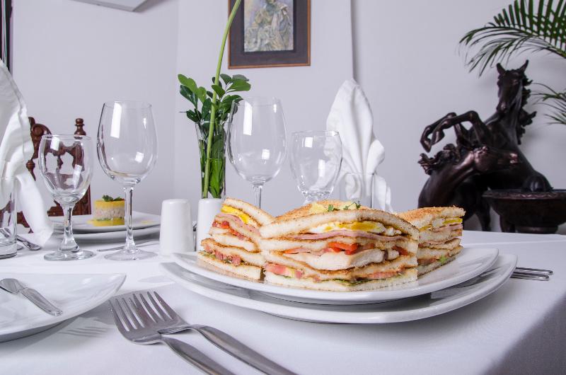 Fotos del hotel Miraflores Colon:  7