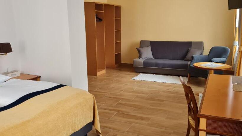 Fotos del hotel Pension Elektra:  11